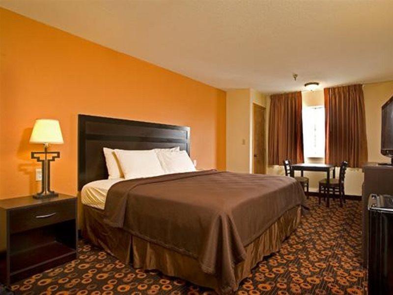 Econo Lodge Inn & Suites Santa Fe Zewnętrze zdjęcie