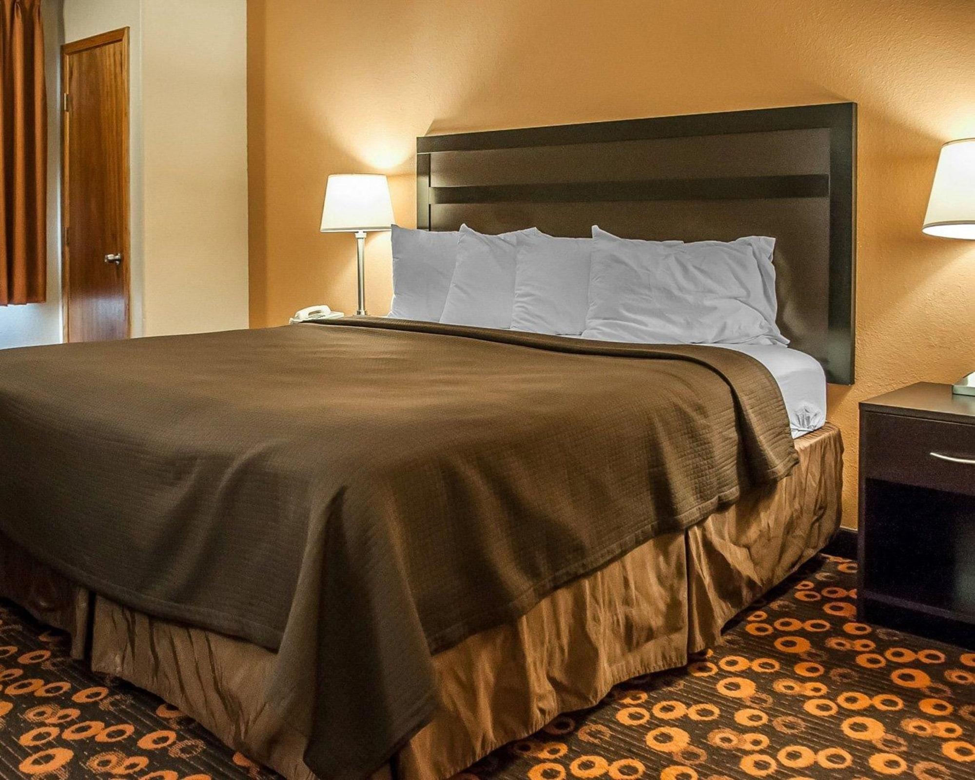 Econo Lodge Inn & Suites Santa Fe Zewnętrze zdjęcie