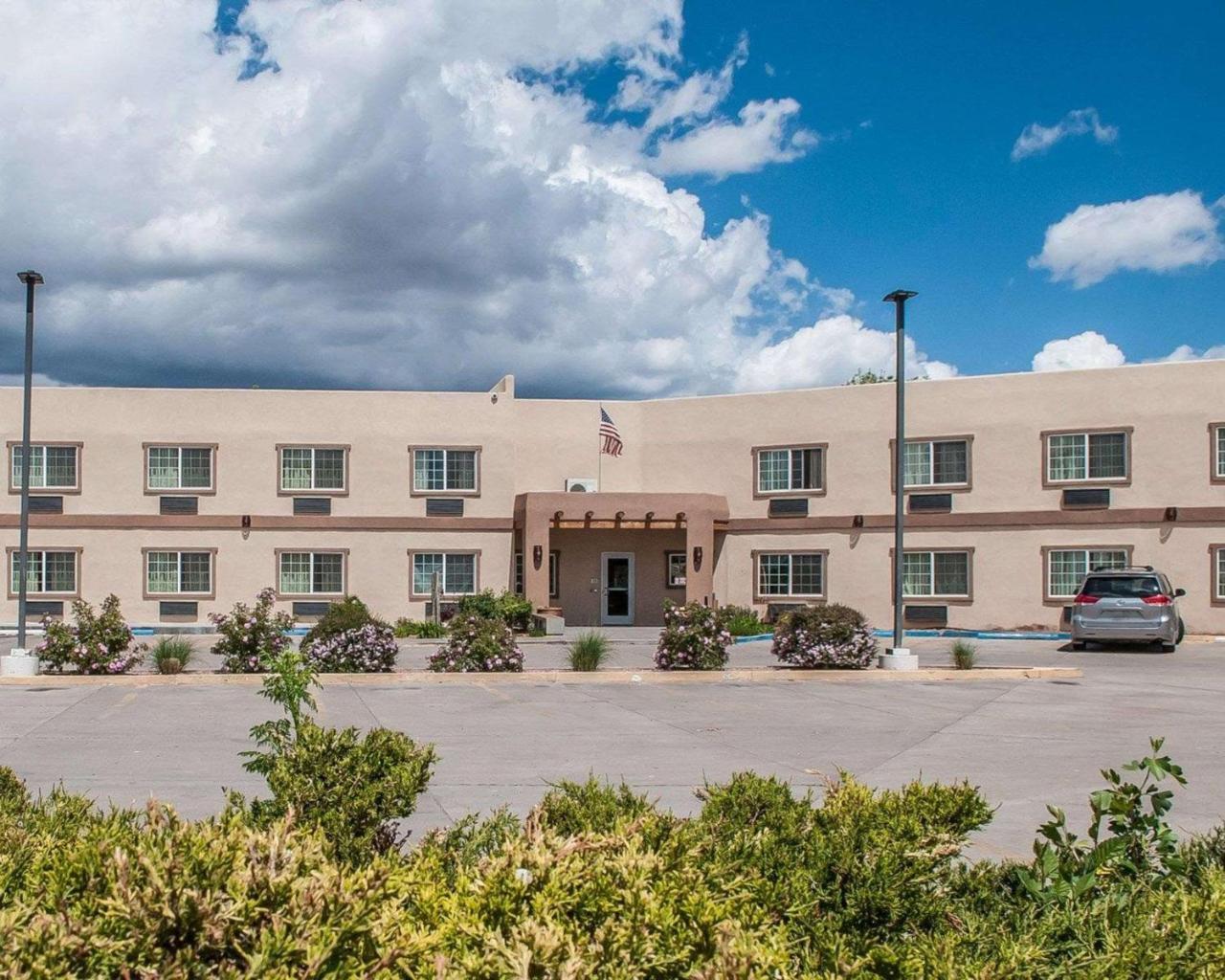 Econo Lodge Inn & Suites Santa Fe Zewnętrze zdjęcie