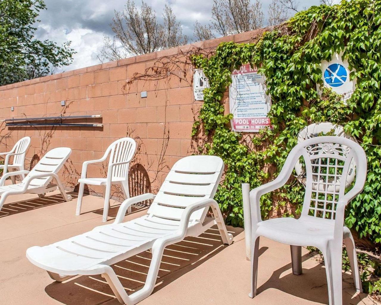 Econo Lodge Inn & Suites Santa Fe Zewnętrze zdjęcie